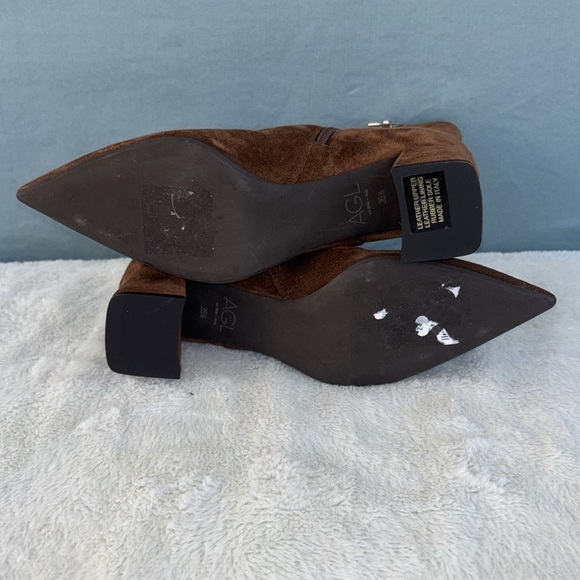 EUC Agl Brown Ankle Boots with Pointed Toe and Stiletto Heel Size 35.5 Suede - Picture 6 of 10